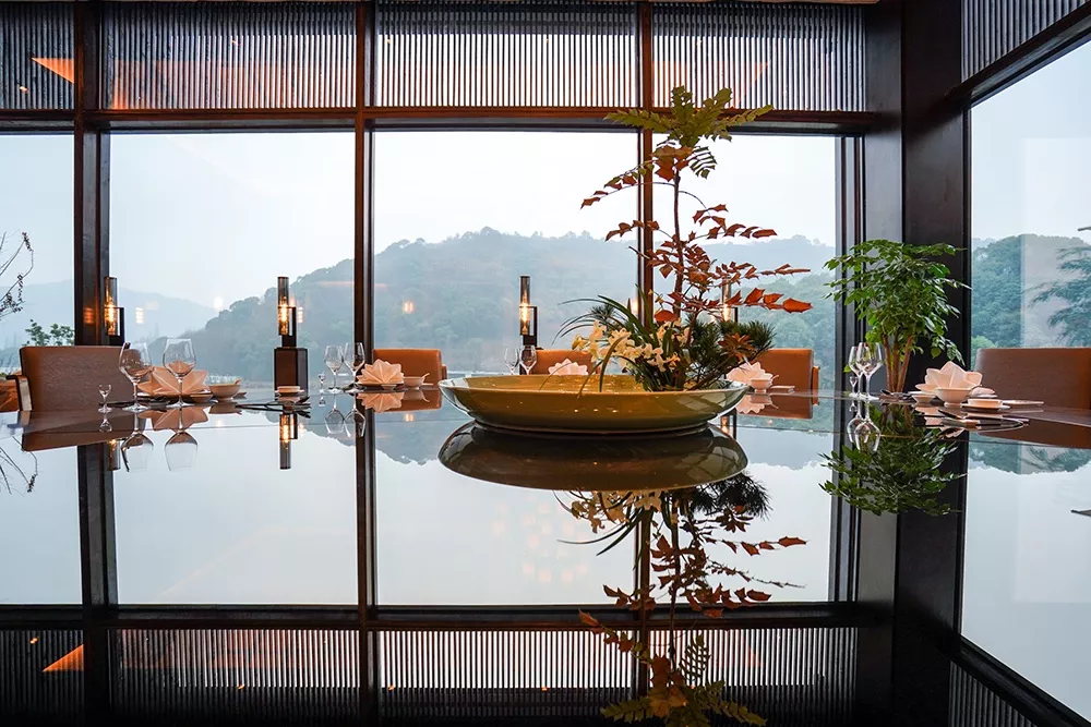 杭州湘湖逍遥庄园餐厅家具